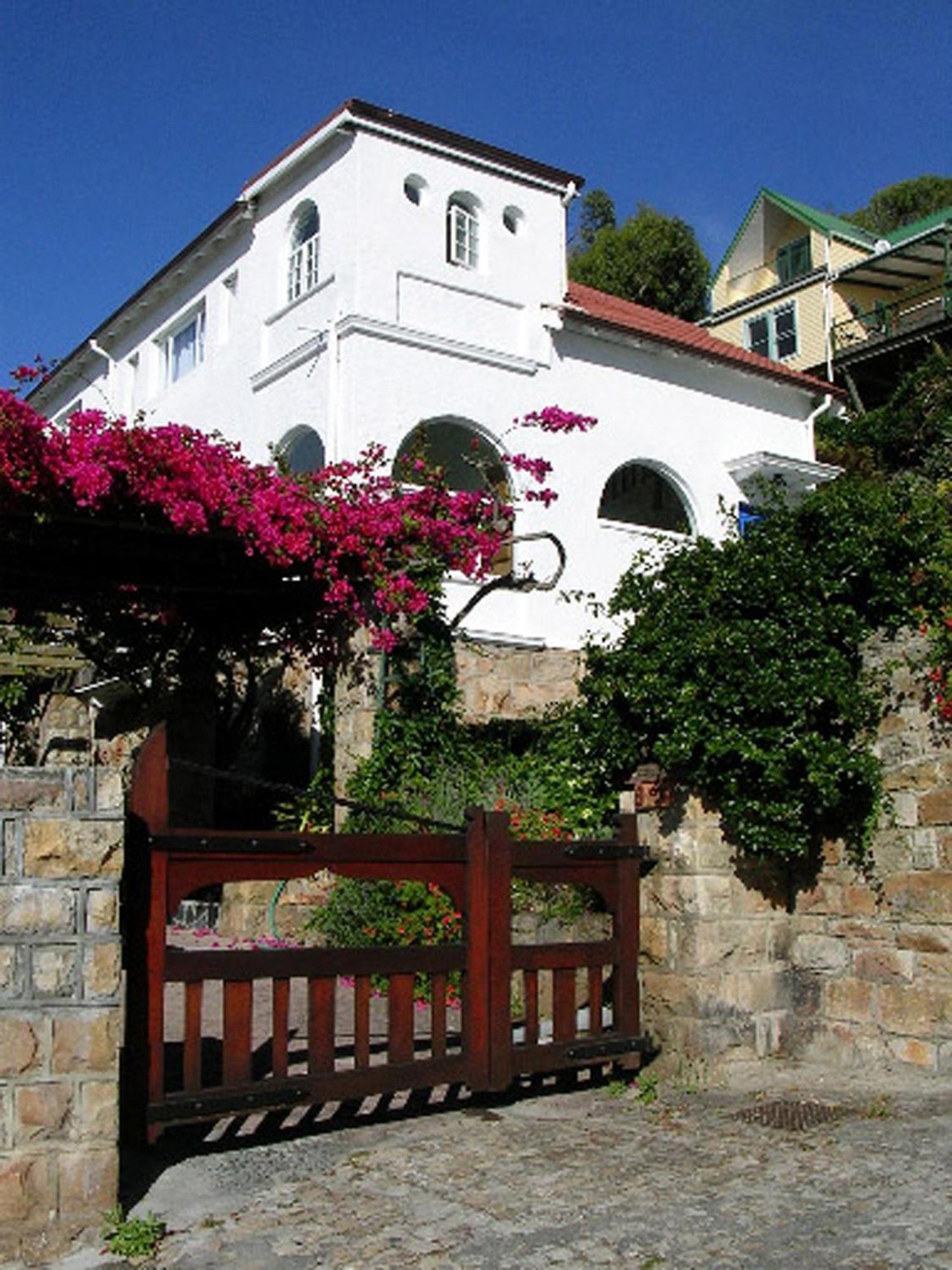 Blue On Blue Bed And Breakfast St James Экстерьер фото