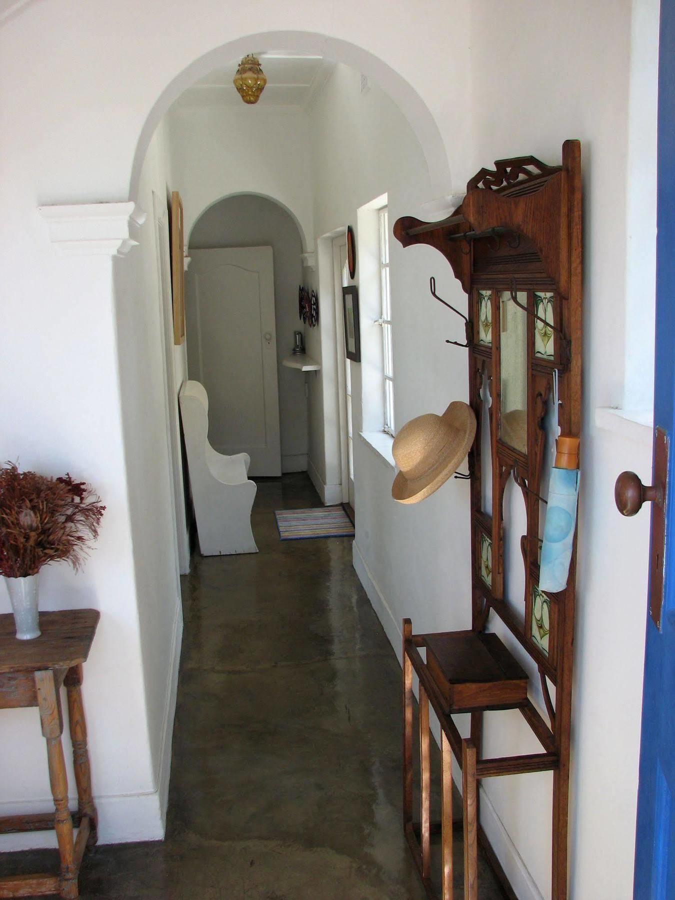 Blue On Blue Bed And Breakfast St James Экстерьер фото