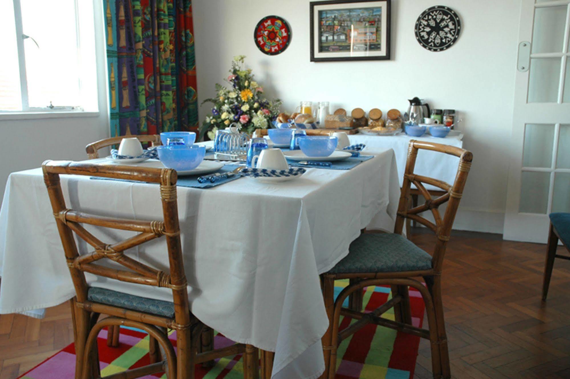 Blue On Blue Bed And Breakfast St James Экстерьер фото